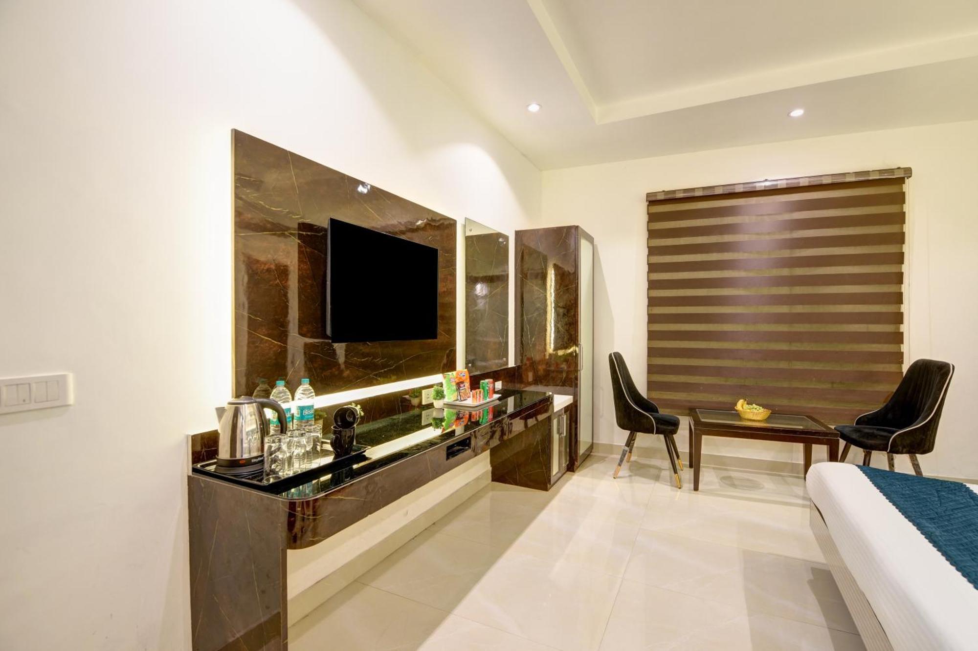 Krishna - By Rcg Hotels, Centrally Located, Hotel 4*